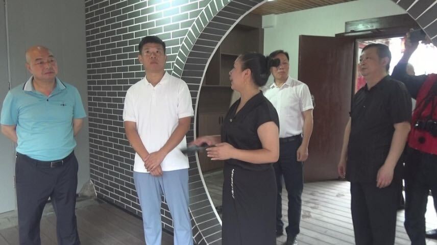 县领导调研指导桂阳昆曲社工作