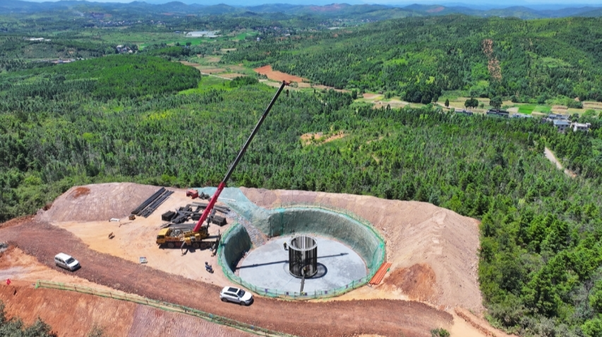 深入推进“六大新行动”全面实施“八大行动”丨乘“风”而上  我县风电产业“风驰电掣”