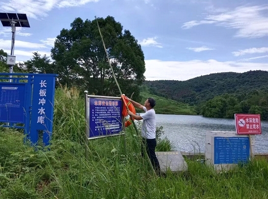 樟市镇人大：筑牢防溺水安全网，人大代表在行动