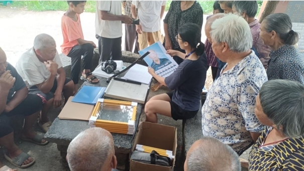 雷坪镇：开展“关爱一老一小最美乡村摄影”  公益志愿服务活动