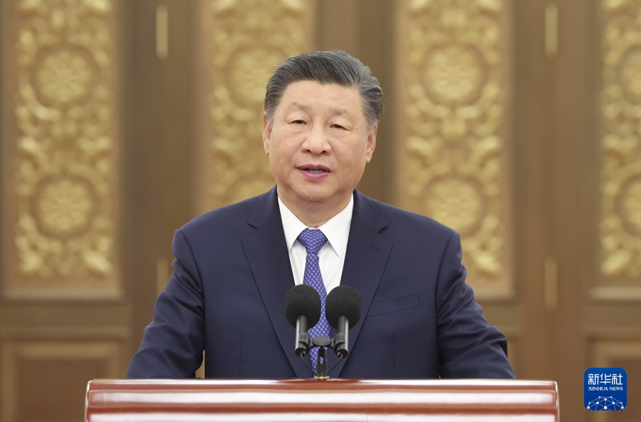 习近平在接见探月工程嫦娥六号任务参研参试人员代表时发表重要讲话强调 再接再厉乘势而上 加快建设航天强国