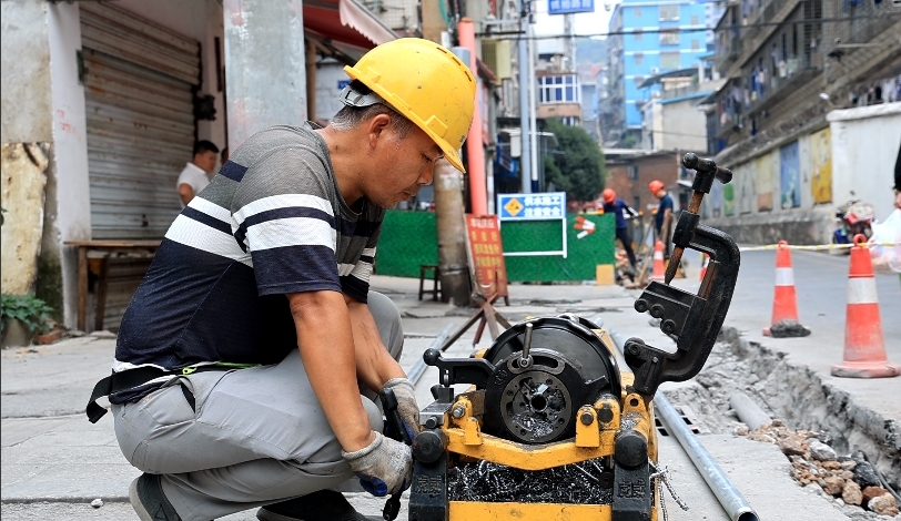 践初心 办实事丨老旧小区供水管网改造：民心工程办进百姓心坎里