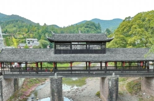 视频·石榴花开⑦丨山间水边，那首想他的歌