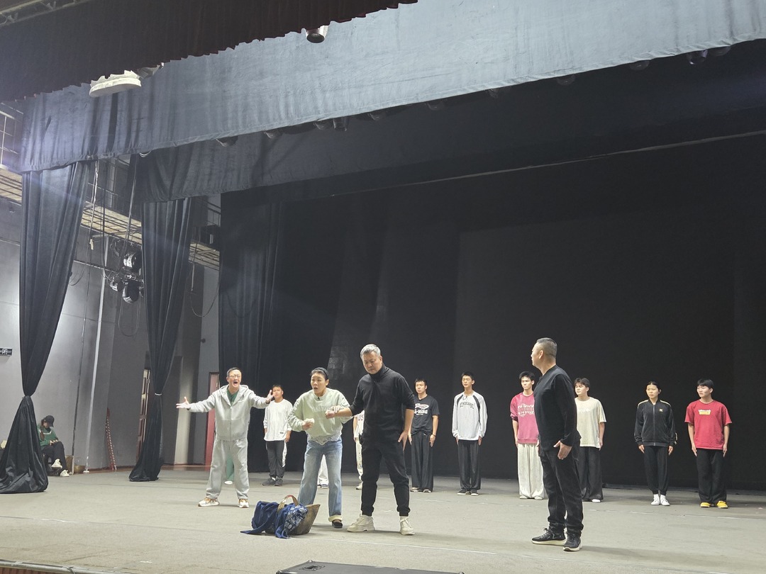 新编湘剧《欧阳海》进行联排  满怀信心参加湖南艺术节展演