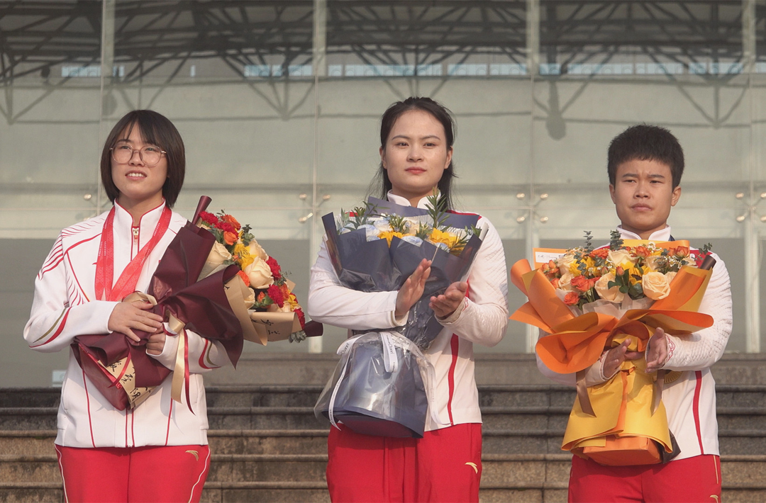 播撒“冠军之城”新希望——桂阳籍奥运冠军回乡侧记