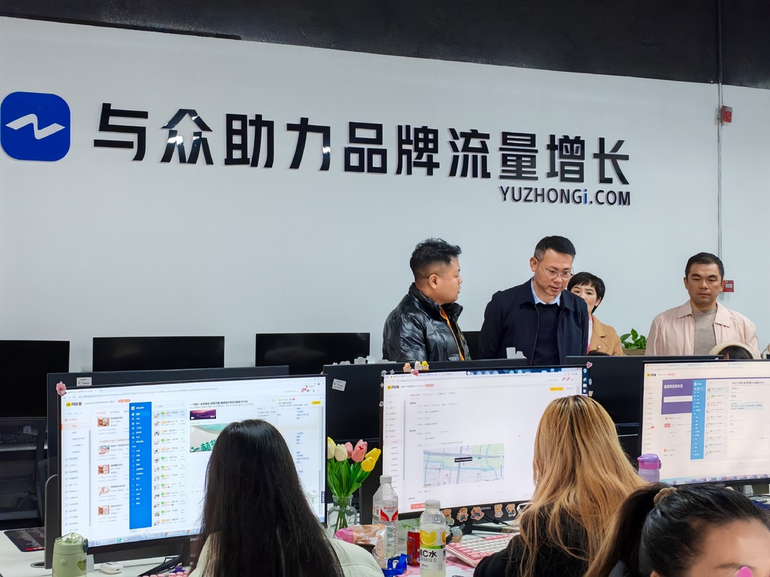 县委社会工作部调研指导新就业群体党建工作