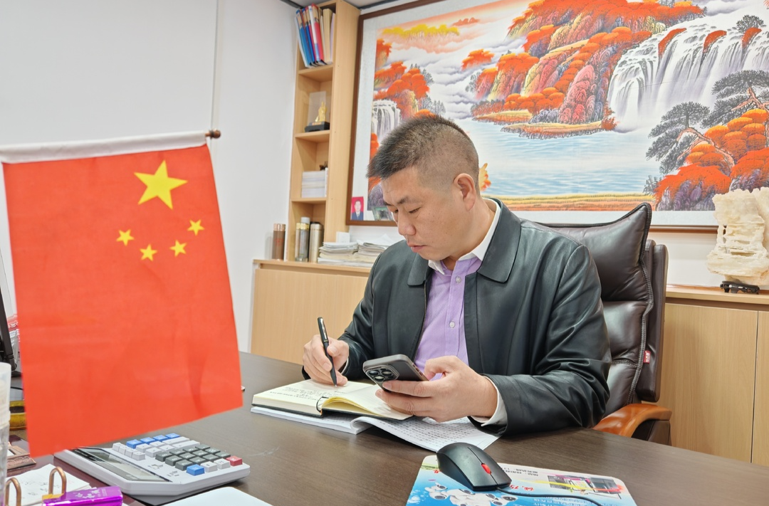 政协委员风采 | 李勇：搭建就业桥梁 促进群众增收