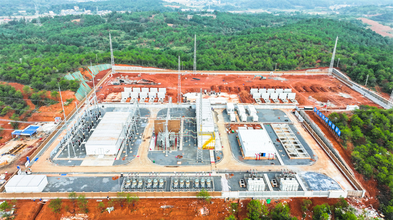 深入推进“六大新行动”全面实施“八大行动”  | 龙源复合光伏发电项目首批成功并网发电