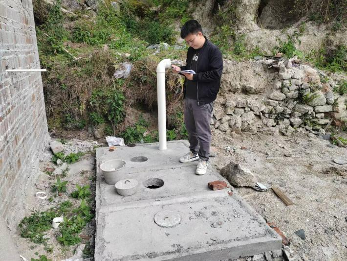 白水瑶族乡：户改厕工程惠民生，乡村面貌焕新颜