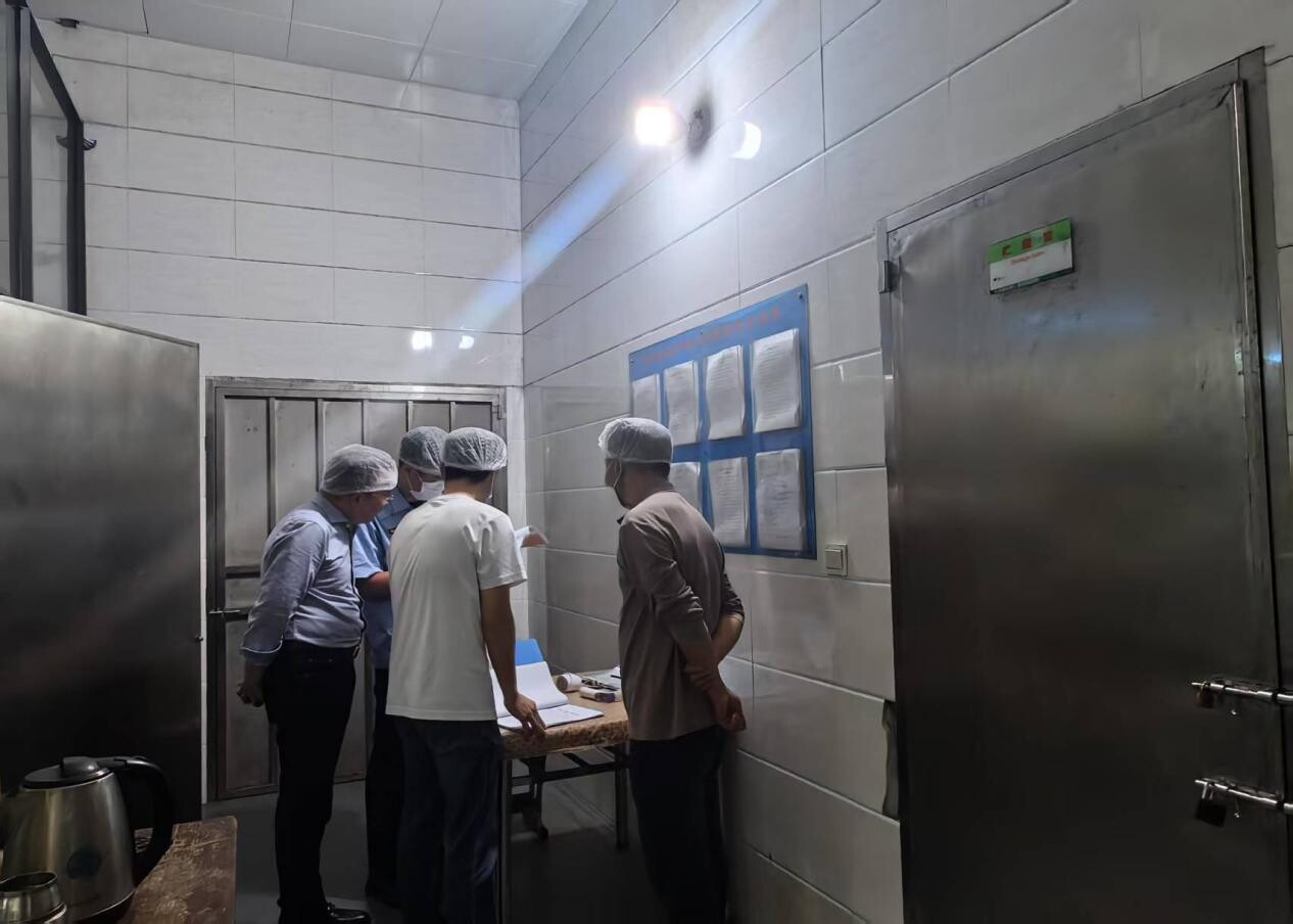 塘市镇：聚焦学生“盘中餐” 强化监督“防风险”