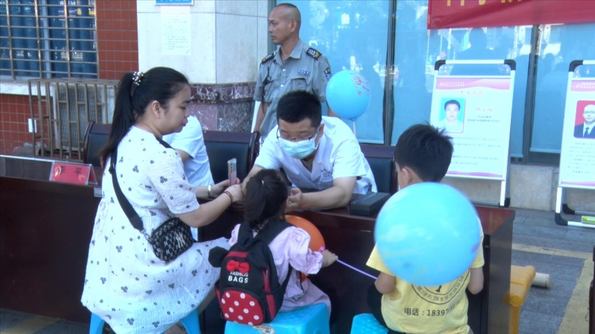 县妇幼保健院开展“六一”儿童健康系列关爱活动