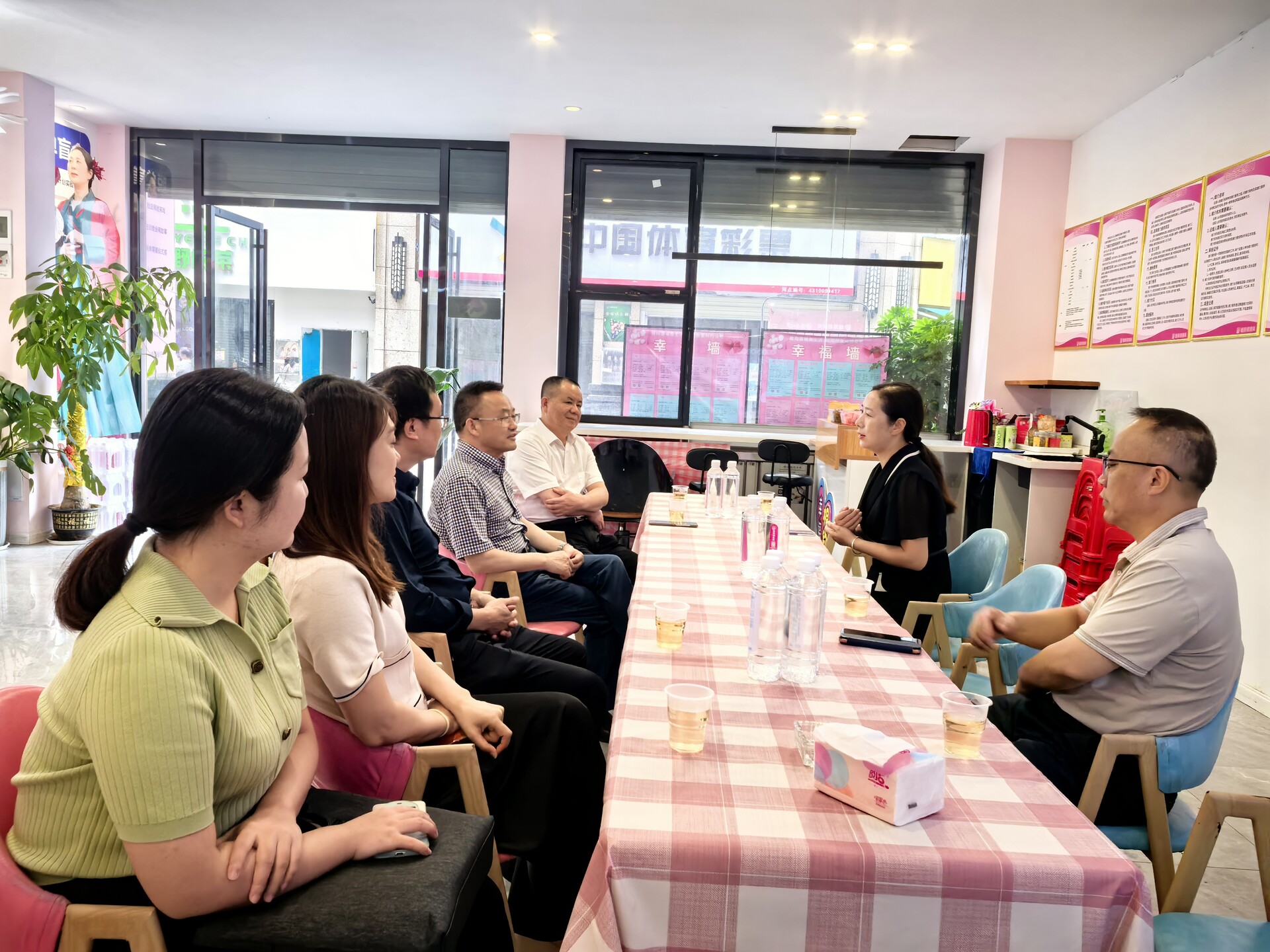 市人大常委会来我县调研“三会三文”精神贯彻落实情况