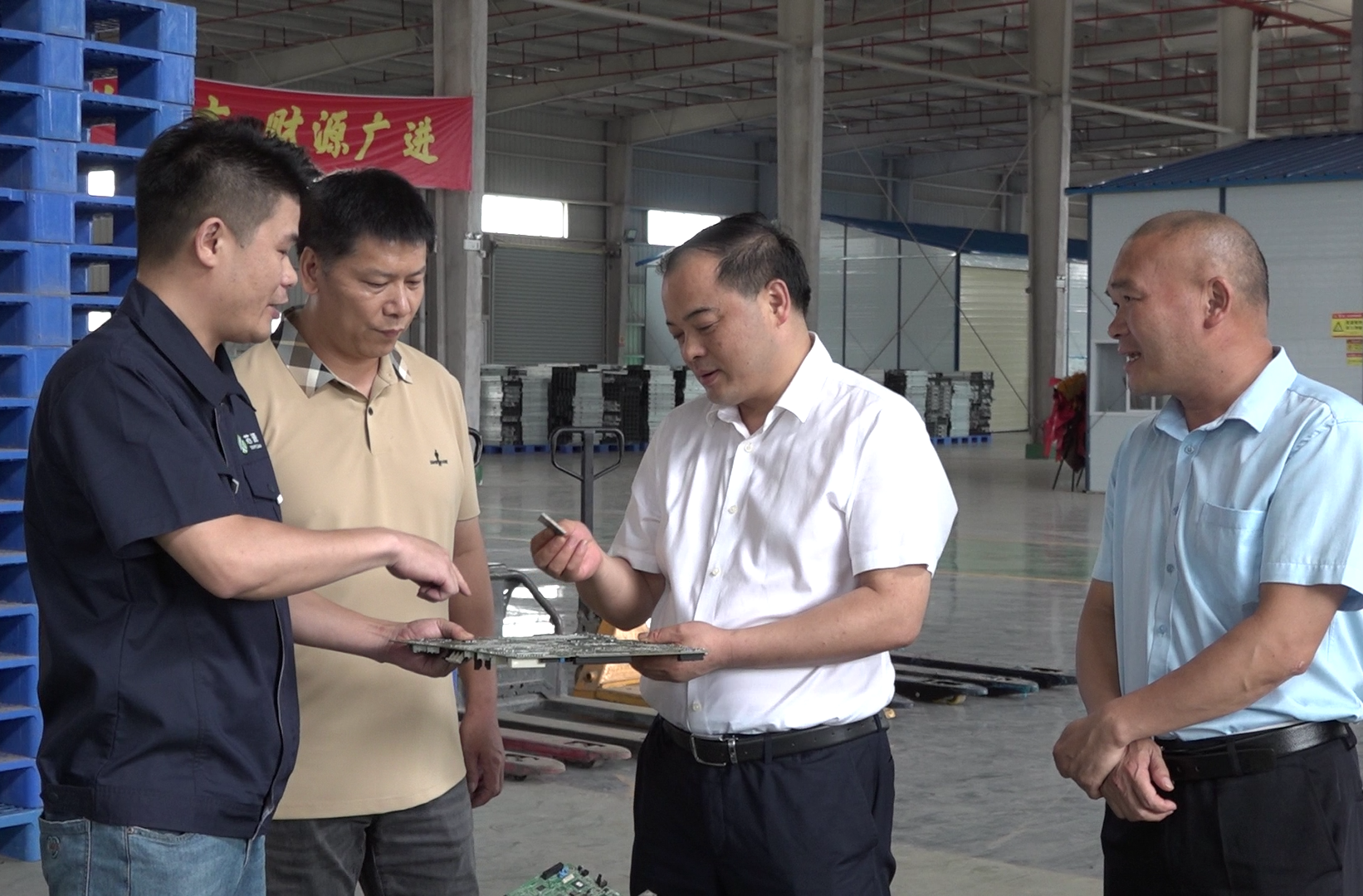 李志强到桂阳高新区现场办公并调研安全生产工作