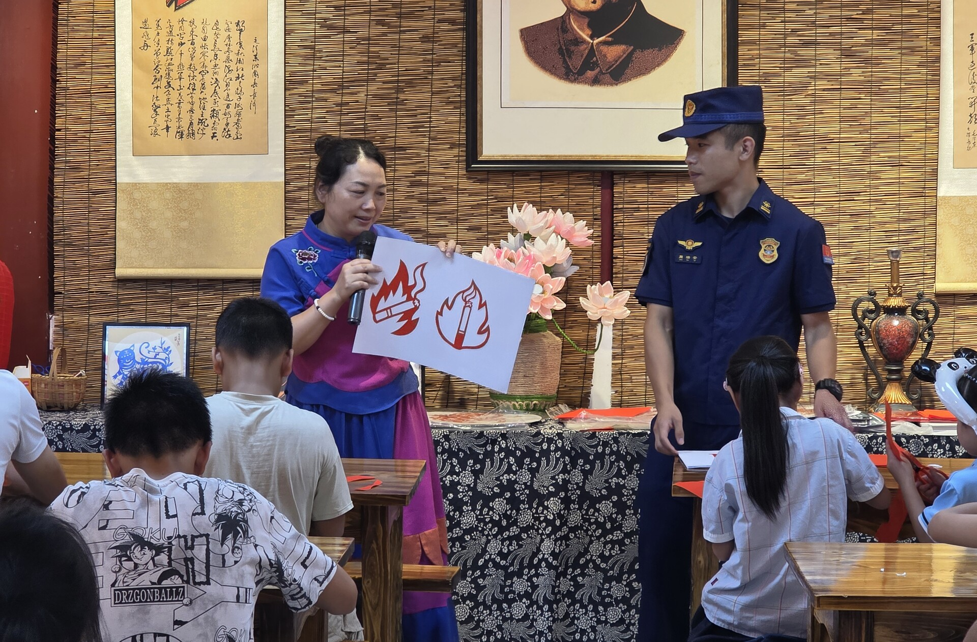 縣消防救援大隊開展消防剪紙宣傳活動