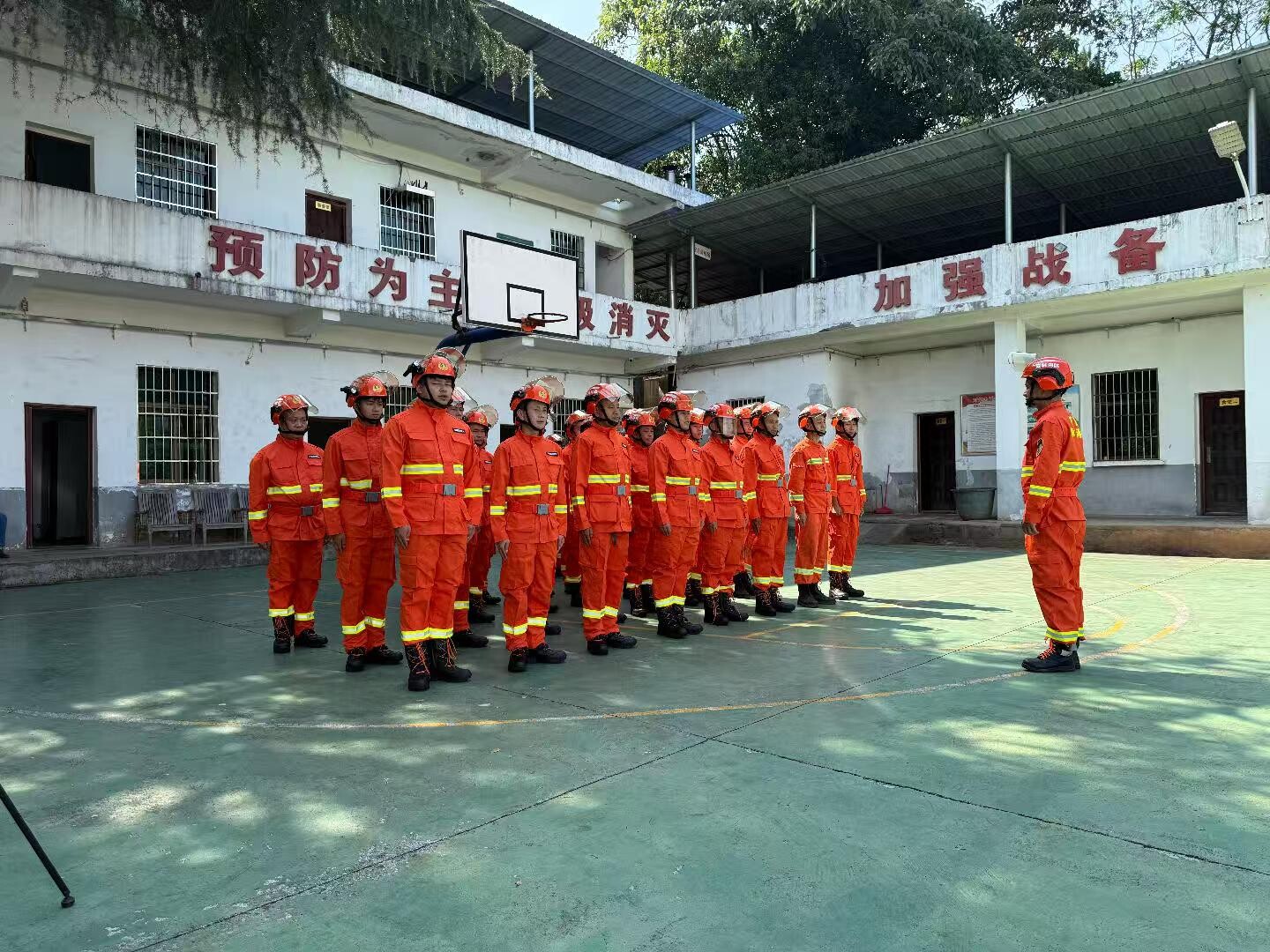 縣森林消防：以練促戰(zhàn) 提升森林滅火實戰(zhàn)能力