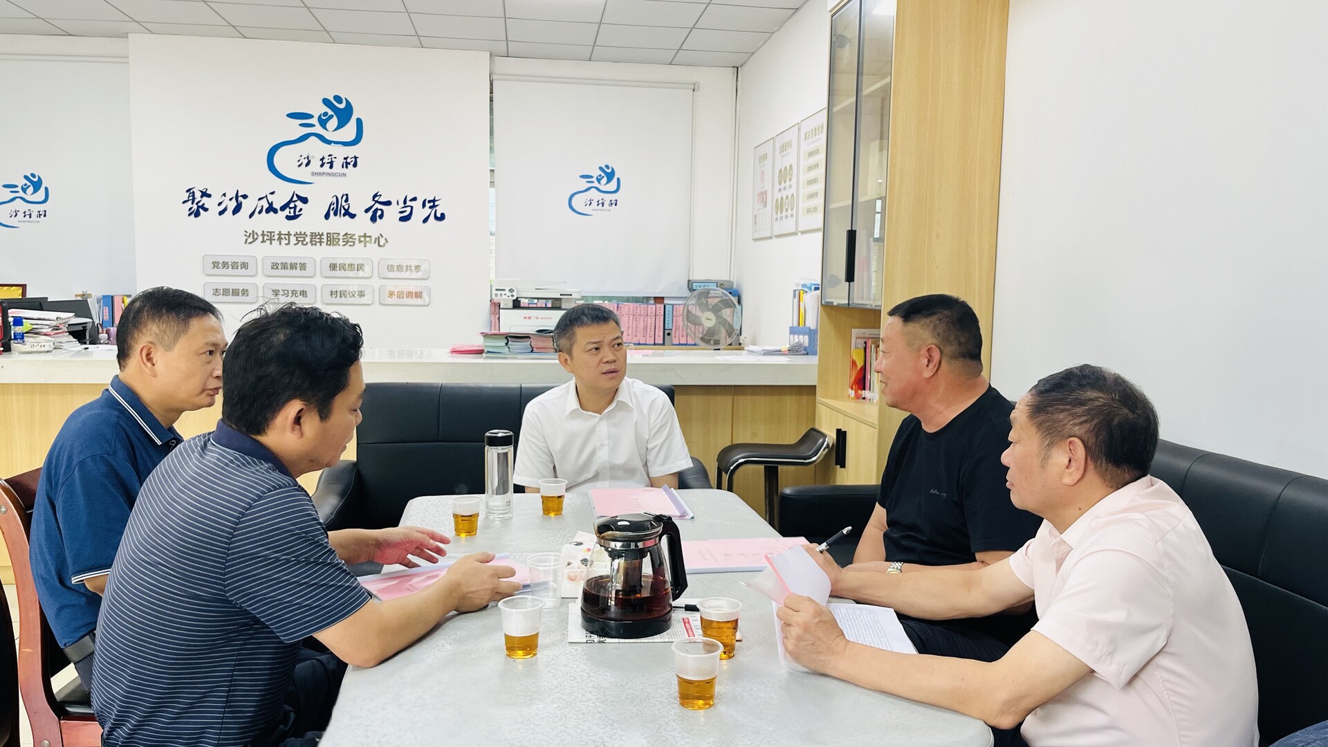 巫初华调研巩固拓展脱贫攻坚成果同乡村振兴有效衔接工作