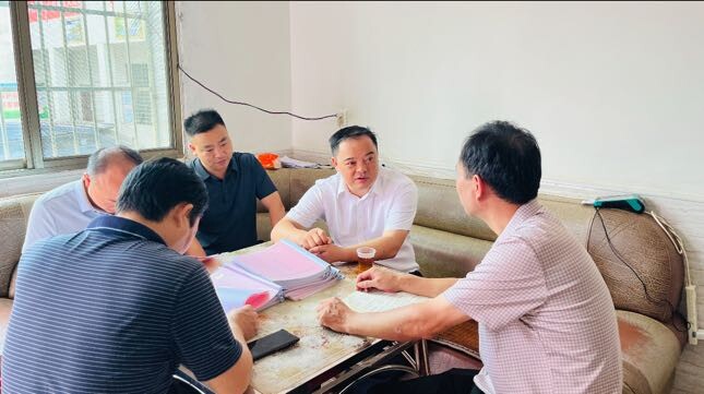 李志強(qiáng)調(diào)研督導(dǎo)鞏固拓展脫貧攻堅(jiān)成果同鄉(xiāng)村振興有效銜接工作