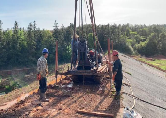仁义镇：完成乌西岭山塘除险加固工程，筑牢农业安全防线