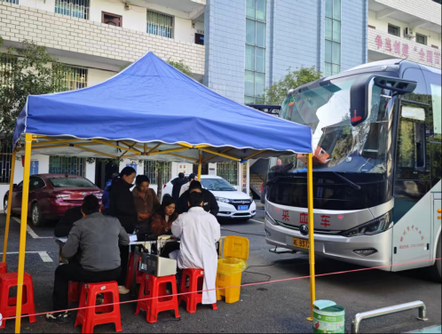 浩塘镇：热血传递温情 爱心点亮初心