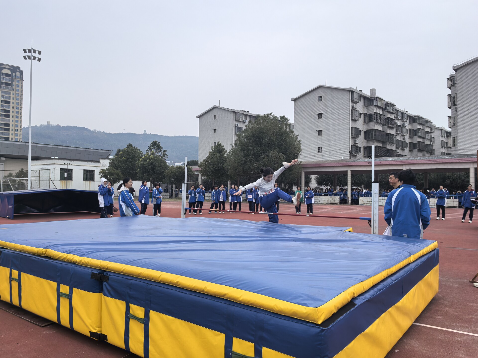 桂阳一中举行第五十一届田径运动会