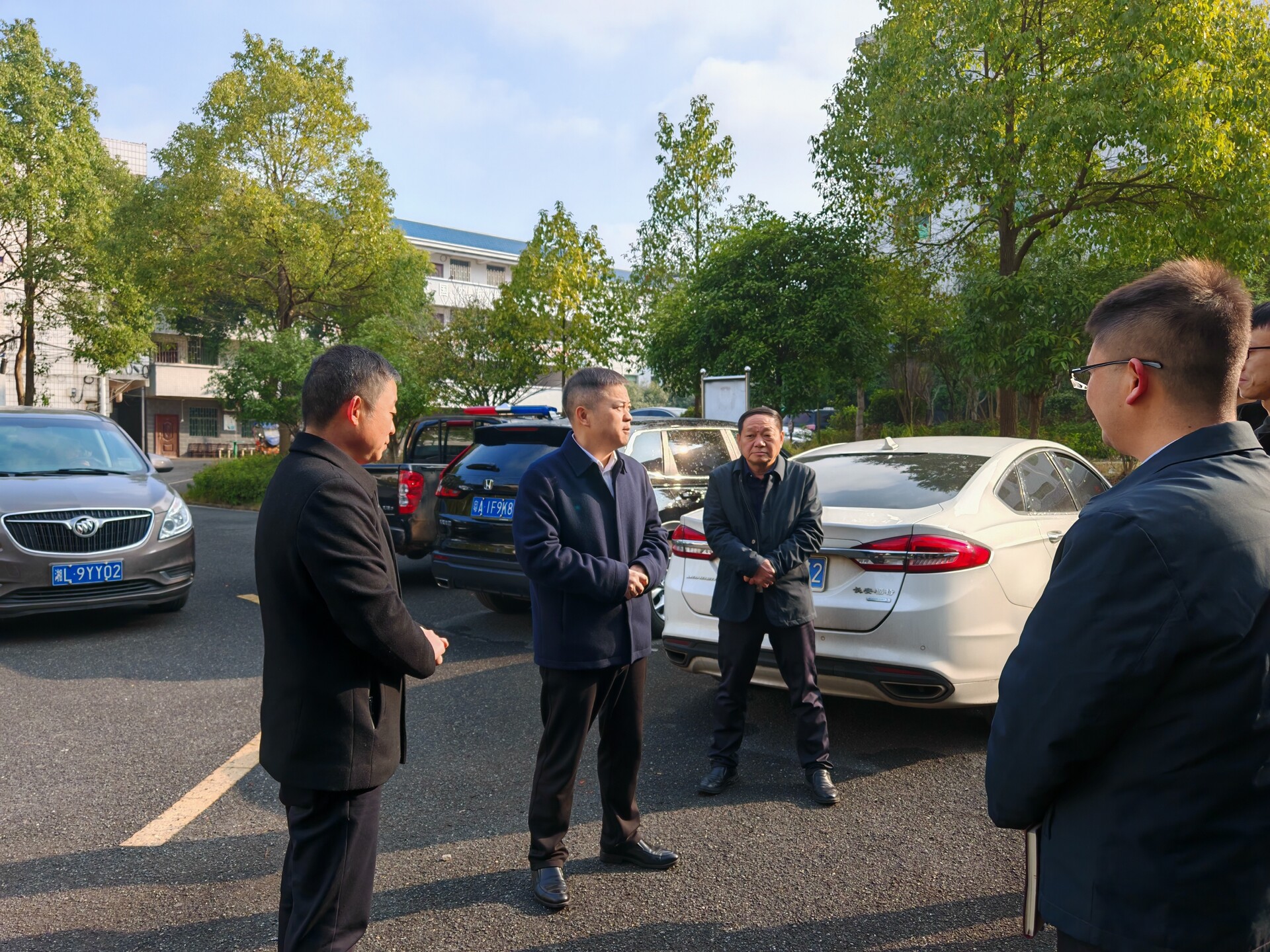 巫初华到乡镇督导检查安全生产、值班值守等工作