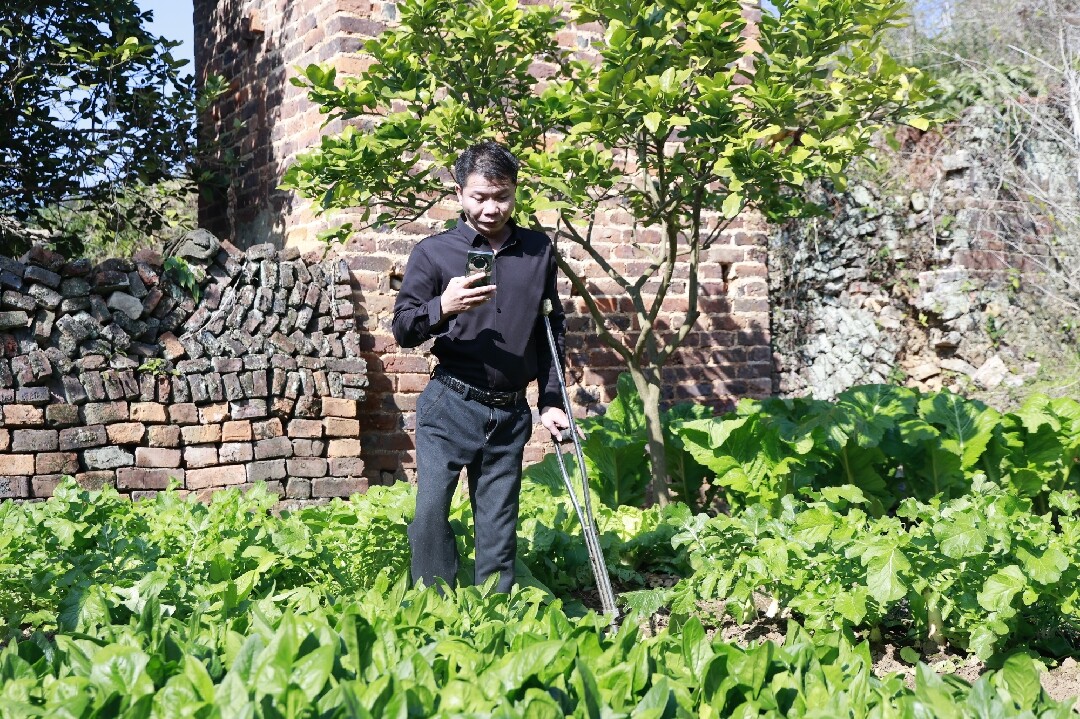 厦门“顺哥”资助我县残疾人创业