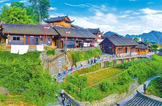 十八洞村新故事