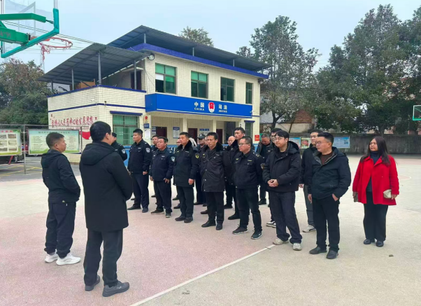 四里镇：开展“白板肉”专项整治行动 保障人民群众“舌尖上的安全”