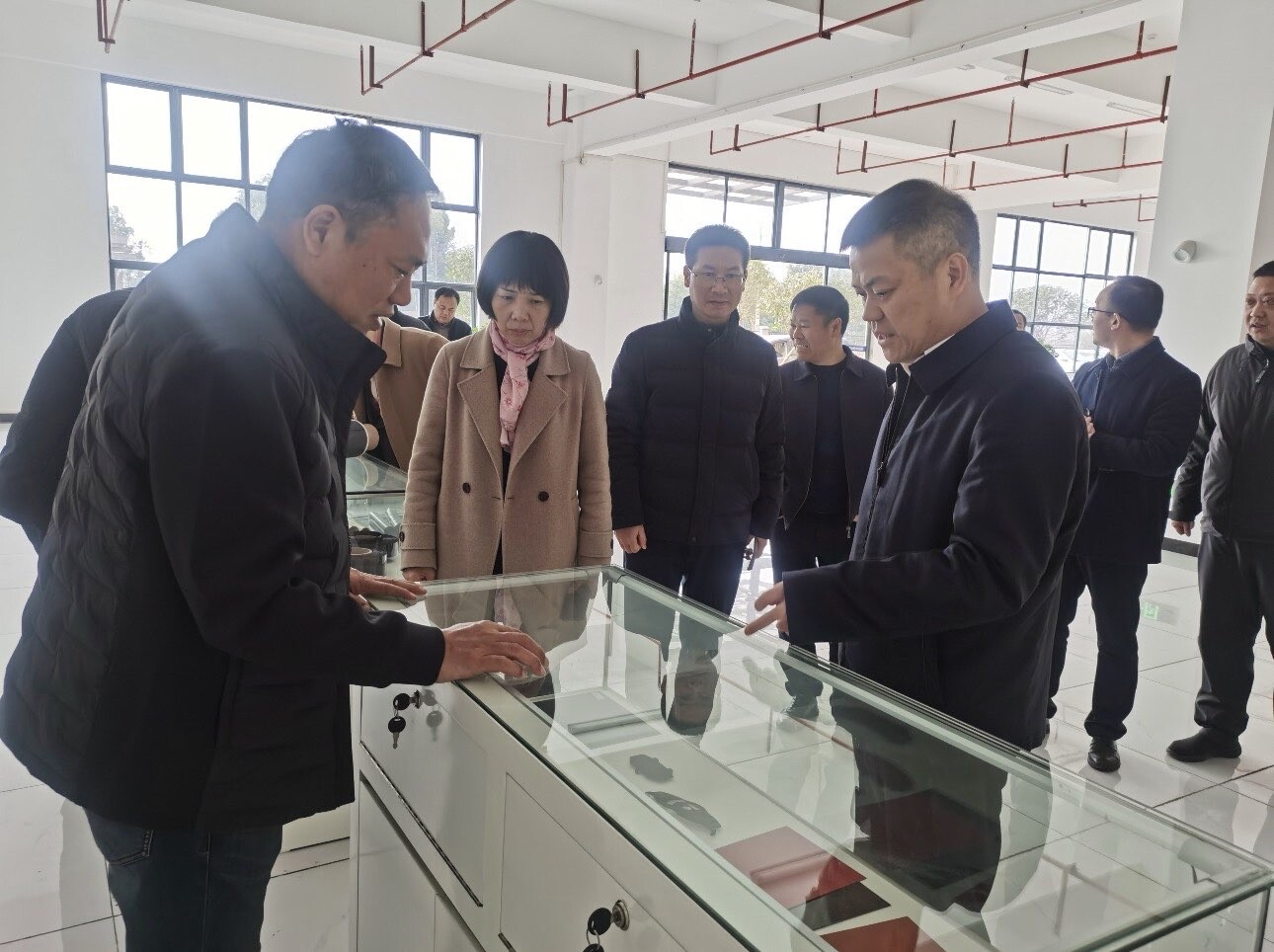 巫初华督导检查项目建设、安全生产等工作