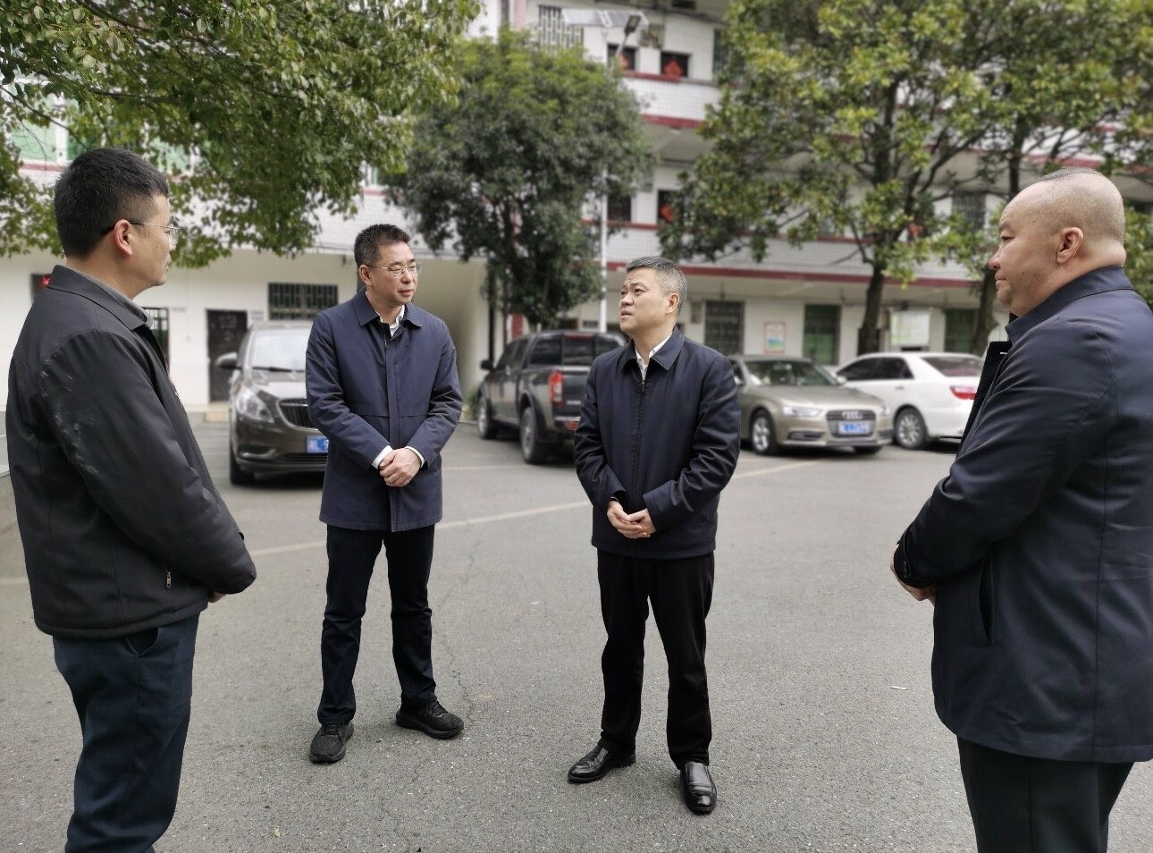 巫初华到乡镇（街道）调研督导当前重点工作