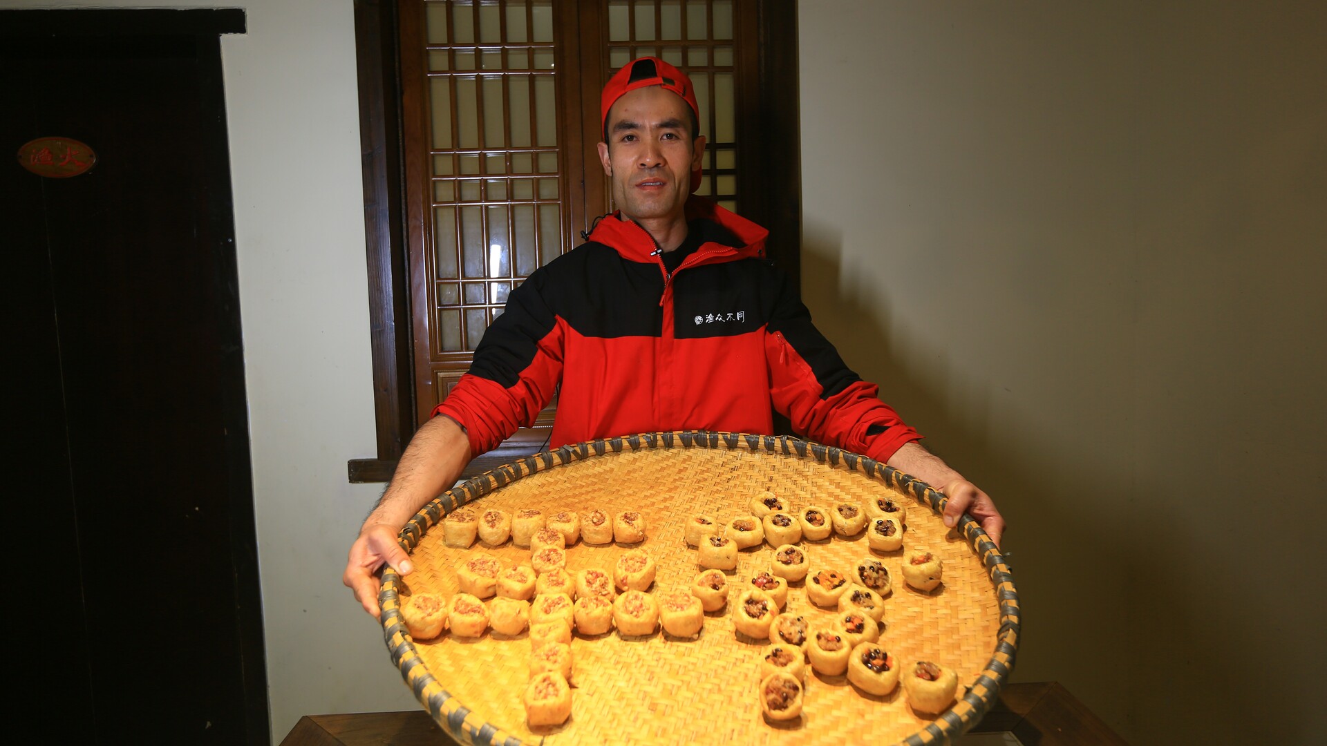 新春走基层| 舌尖上的年味：酿豆腐兜住快乐幸福年