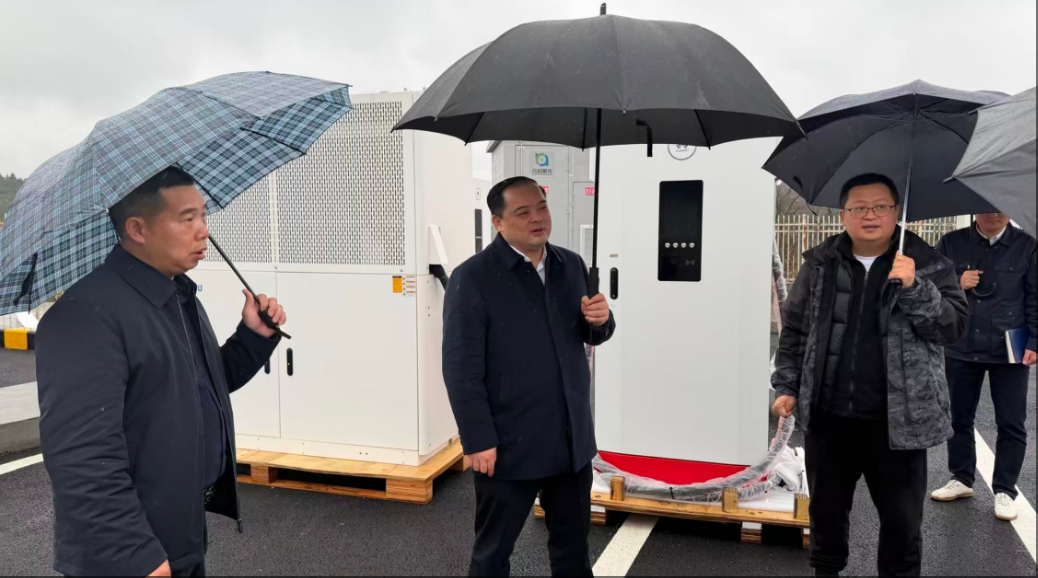 李志强调研重点项目建设和安全生产工作