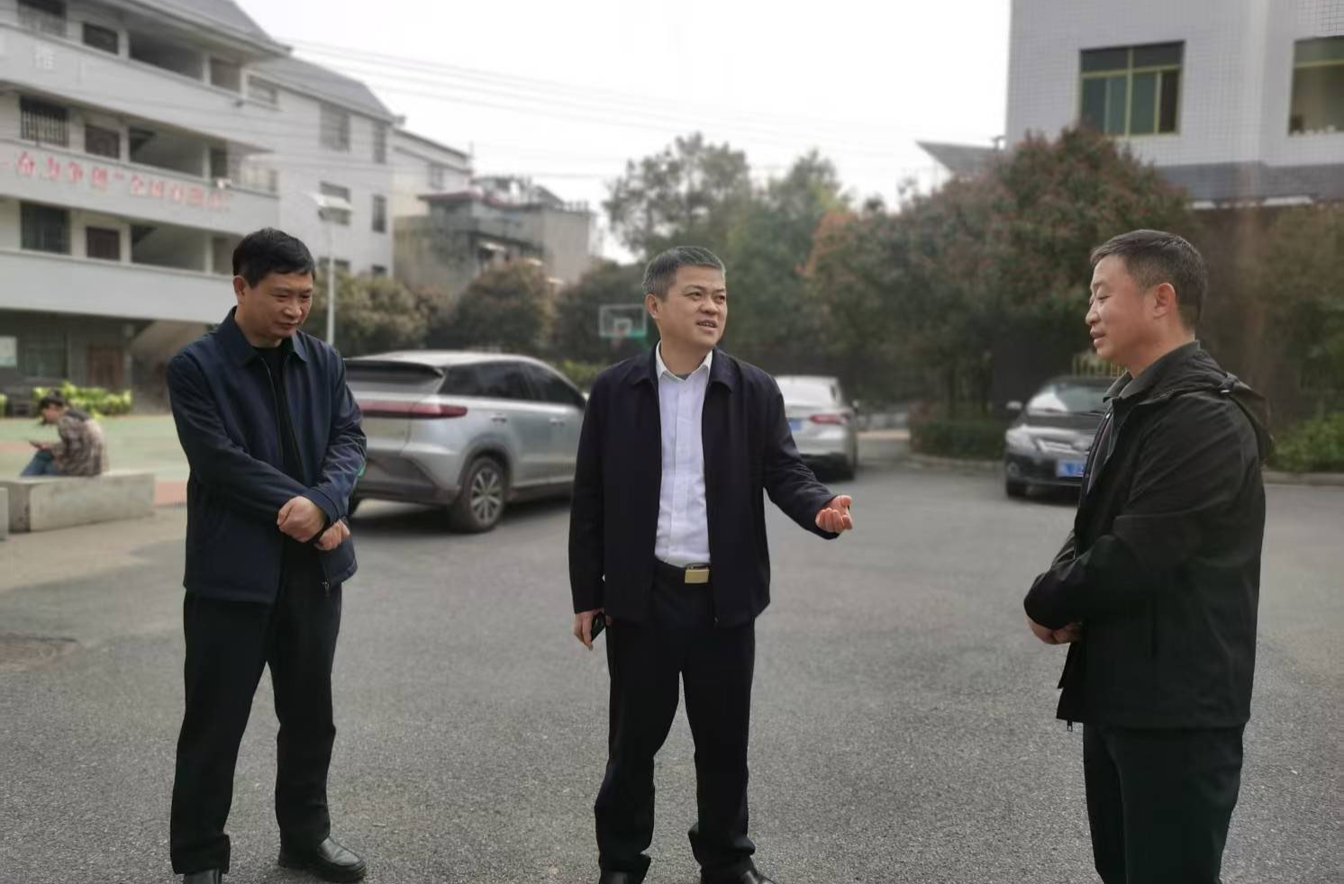 巫初华调研督导当前重点工作