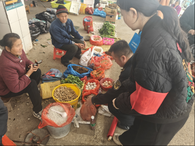 塘市镇：多维发力筑牢防线 专项整治严护群众“舌尖上的安全”