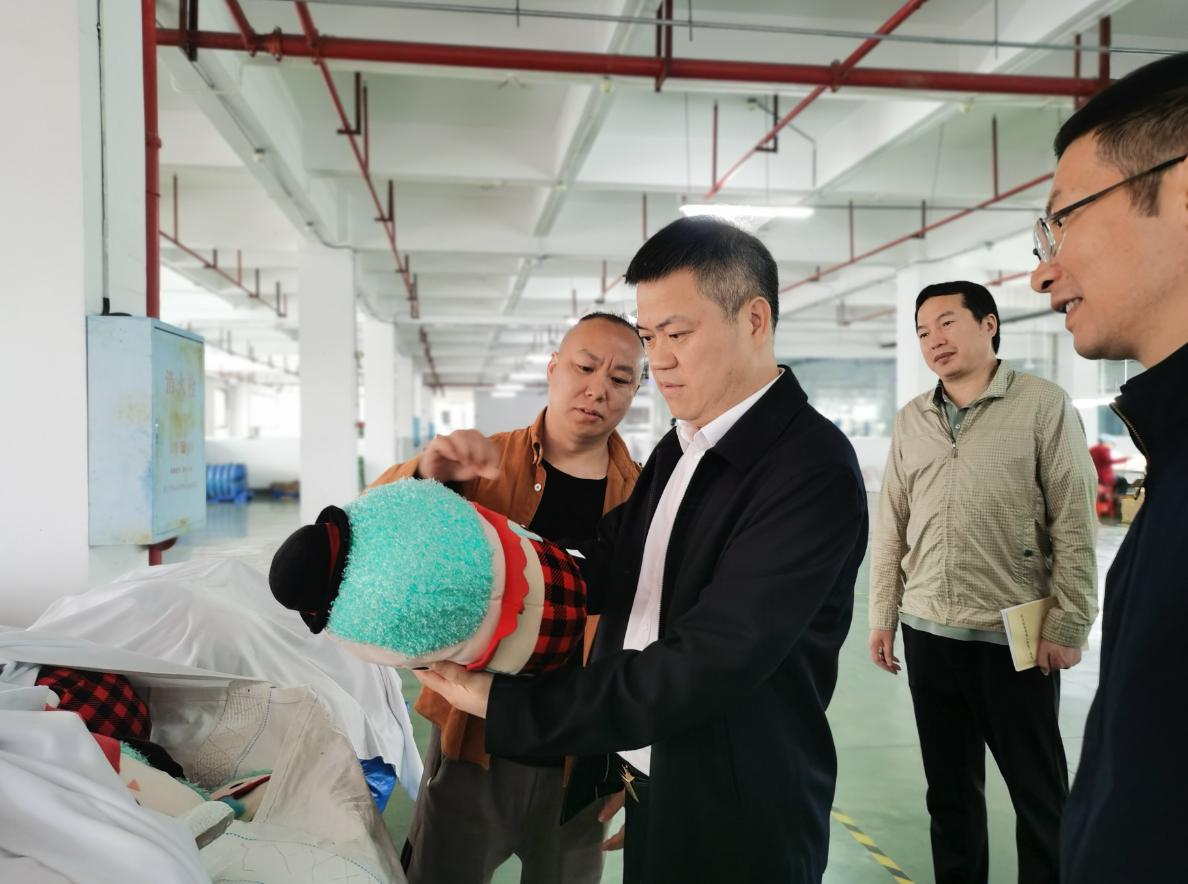 巫初华督导检查桂阳高新区安全生产工作