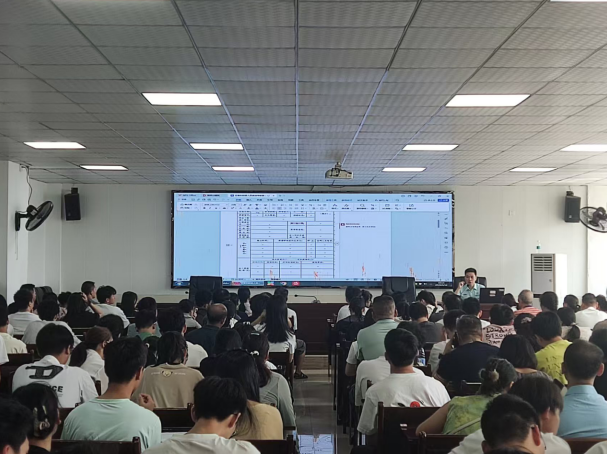 桂阳：精准解读军校政策  暖心护航逐梦之路