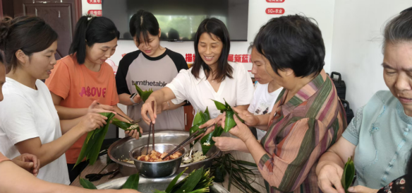 粽香传文脉 文明润万家 —— 黄沙坪街道开展 “我们的节日・端午” 系列文明实践活动