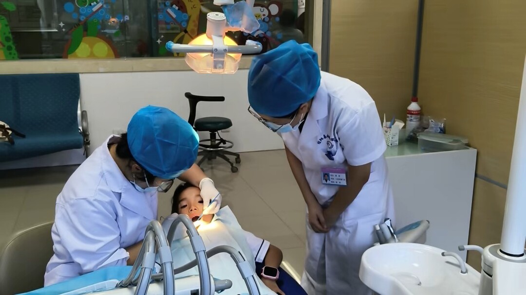 县妇幼保健院和市第一人民医院签订儿科专科帮扶合作协议