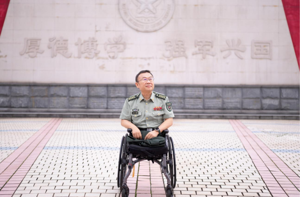身有桎梏 心向鸿鹄——记国防科技大学计算机学院研究员王戟