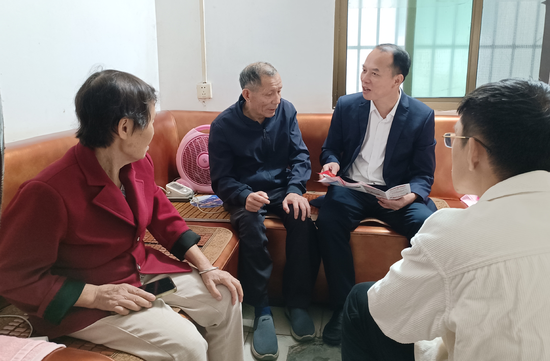 蓝图变实景·实干谱新篇——贯彻县党代会精神·一把手访谈|龙潭街道：全力打造党建善治样板、城市更新标杆、平安幸福高地