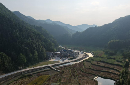 路通瑶寨 文醒深山：桂阳白水瑶族乡的破题与铸魂