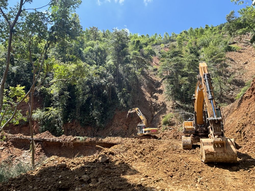 通往龙溪村的最后一处堵点打通了